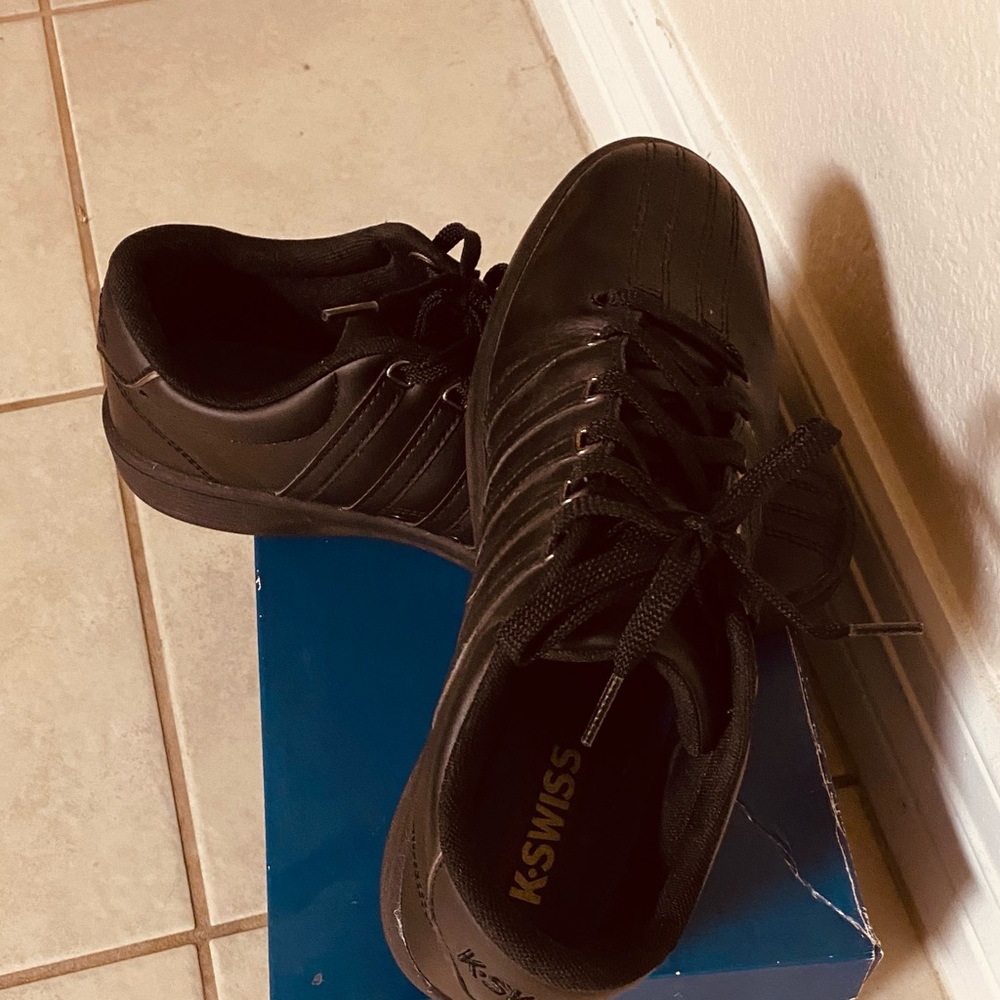 Kswiss Wmns Court ProII CMF Sz 8 1/2